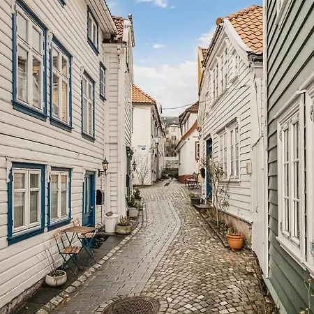 Modern 1br In Heart Of Old Town 아파트 베르겐